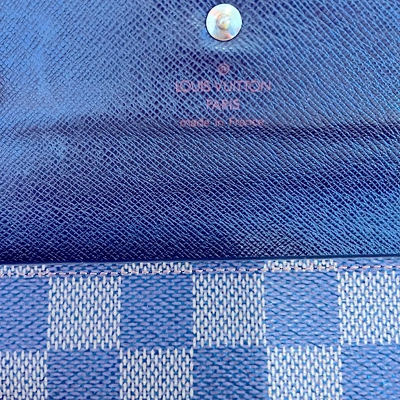 Authentic Louis Vuitton Wallet - Picture 5 of 6